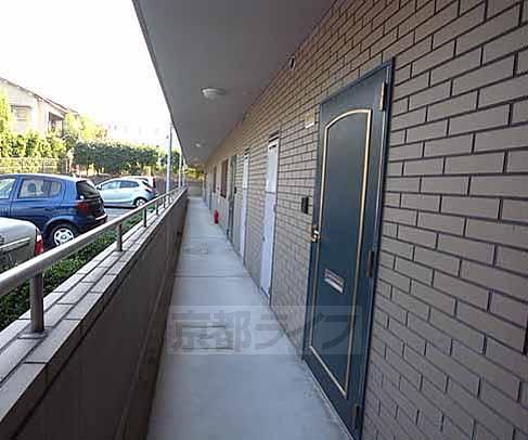 ＪＲ奈良線 木幡駅 徒歩14分 3階建 築31年の外観写真