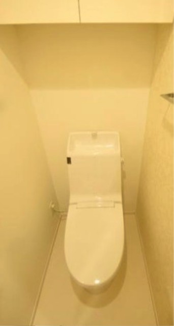 トイレ　別部屋同仕様タイプ