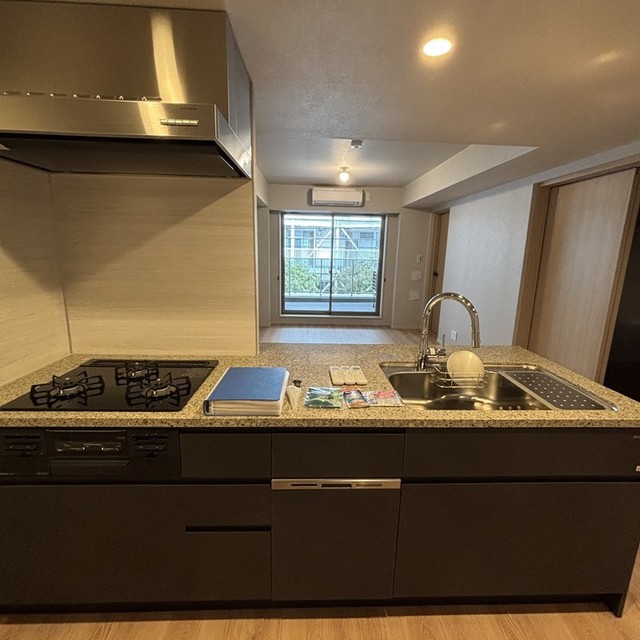 キッチン　※写真は同タイプ住戸です。
