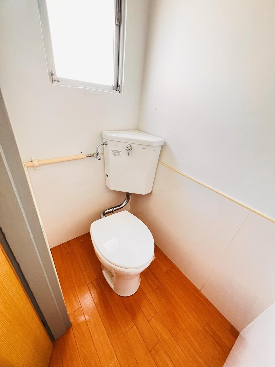 トイレ　シンプルで使いやすいトイレです