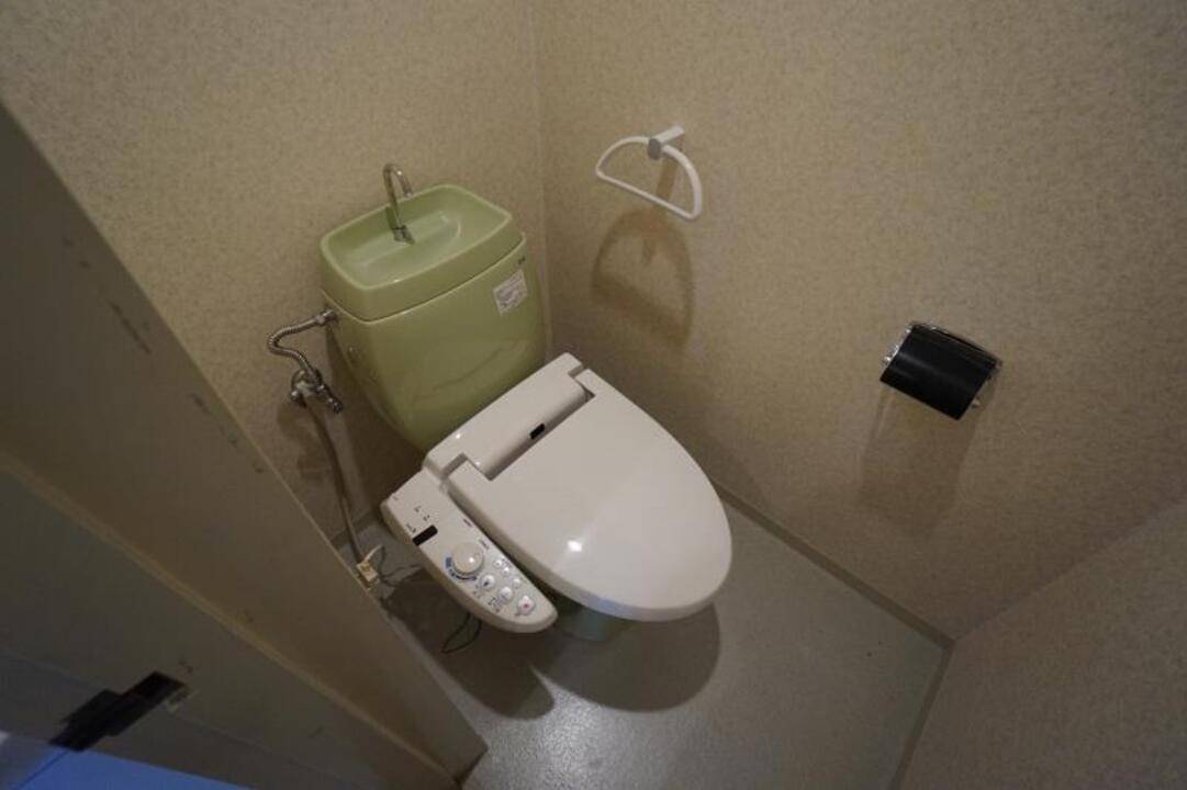 トイレ　トイレ