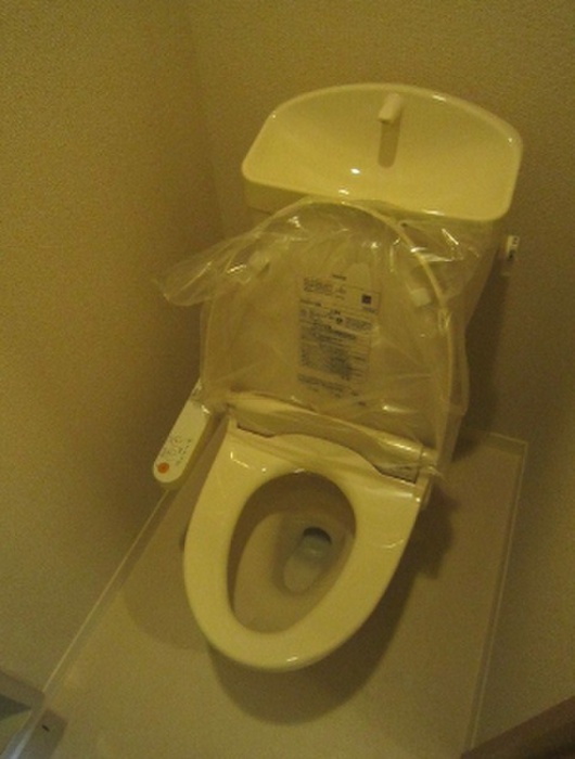 ガーデンコート西宮北口のトイレ写真
