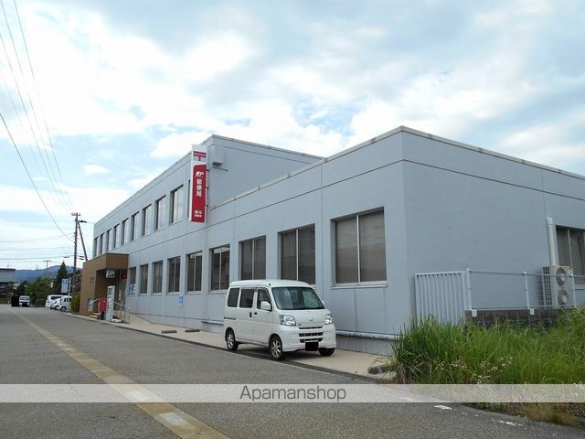 郵便局　福光郵便局（郵便局）まで1125m