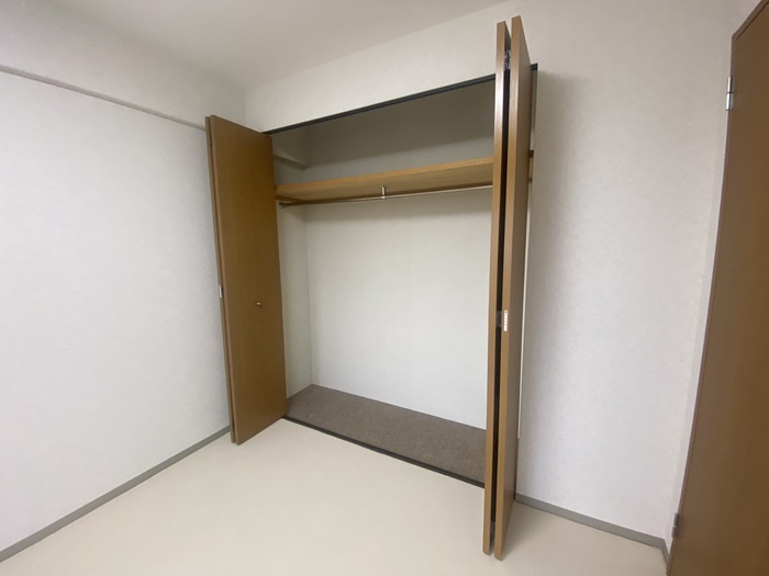 オーク新石切の内装写真