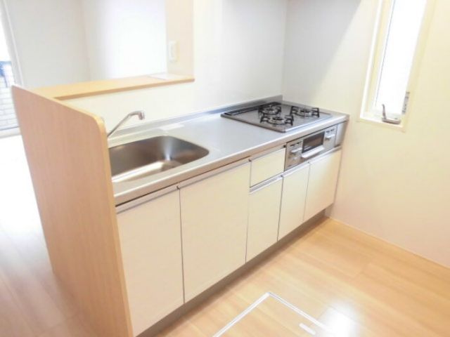 ＪＲ内房線 浜野駅 徒歩13分 3階建 築11年のキッチン写真