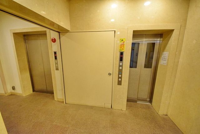 ＪＲ総武線 千葉駅 徒歩8分 15階建 築20年の外観写真