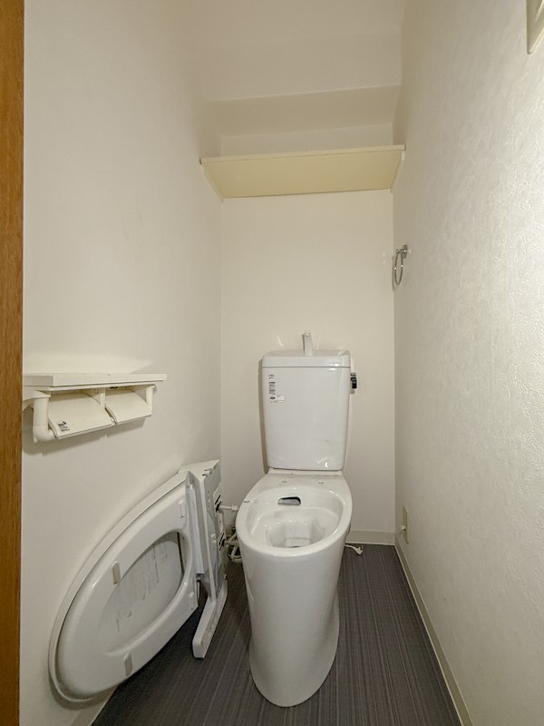 AURORA COURT兵庫駅前のトイレ写真