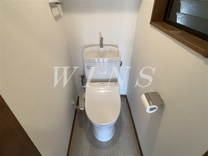 ＪＲ南武線 宿河原駅 徒歩8分 2階建 築26年のトイレ写真