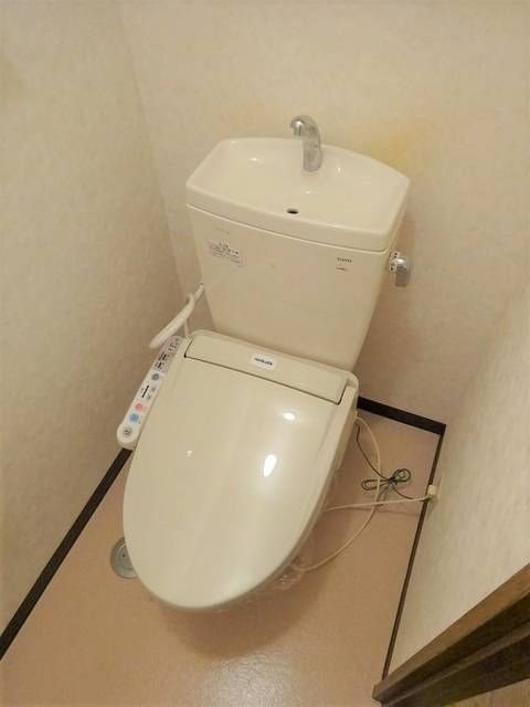リアライズ掛川IIIのトイレ写真