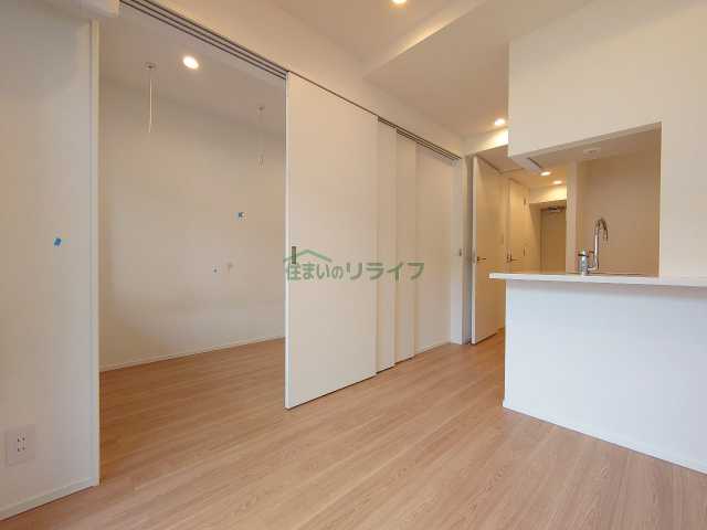 SYFORME住吉の居間写真