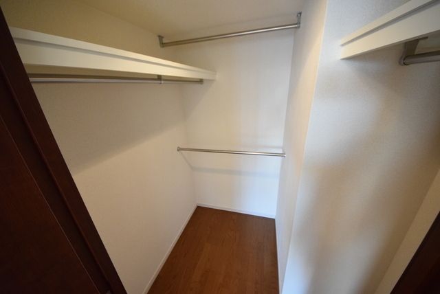 収納　ウォークインクローゼット