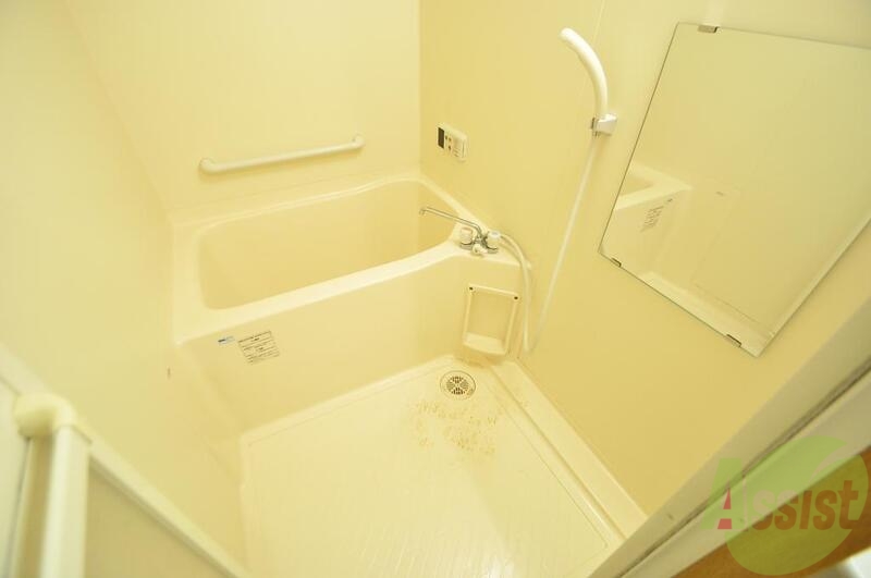 バス・シャワールーム　ゆったりと入るなら、やっぱりトイレとは別々が嬉しいですよね。
