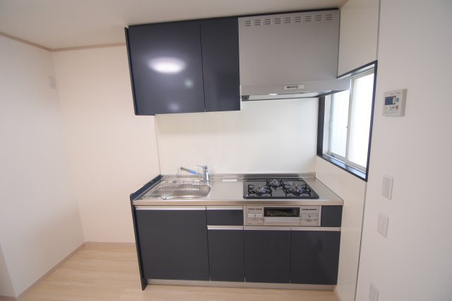 キッチン　同物件別部屋参考写真です。