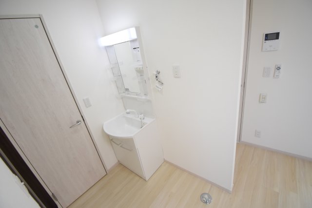 洗面設備　同物件別部屋参考写真です。