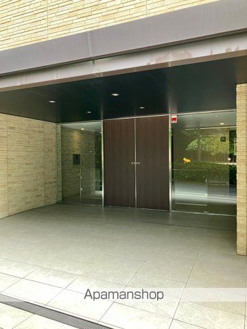 ＪＲ京浜東北線 南浦和駅 徒歩4分 14階建 築10年の外観写真