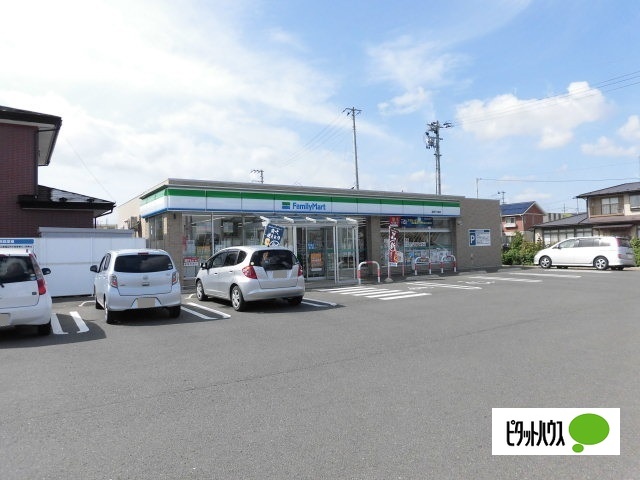 コンビニ　ファミリーマート盛岡下川原店（コンビニ）まで320m