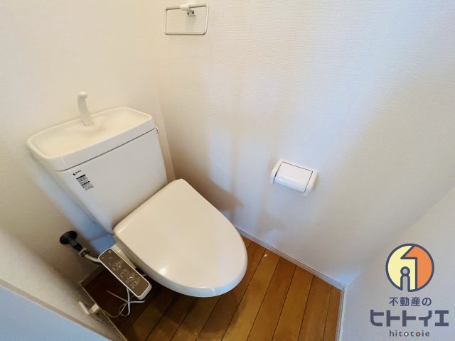 トイレ　トイレもきれいです