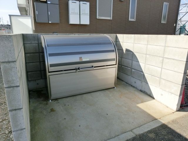 その他　敷地内ゴミ置き場