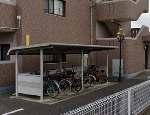 その他共有部分　無料駐輪場あります