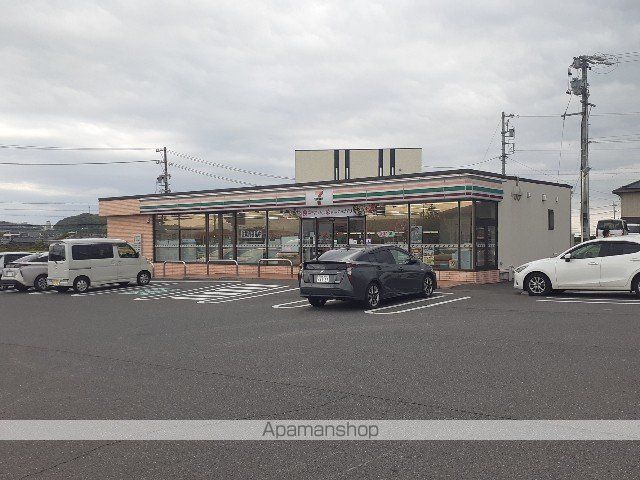 コンビニ　セブンイレブン桑名城山台店（コンビニ）まで550m