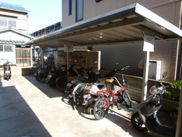 その他共有部分　自転車置場がありますよ＾＾