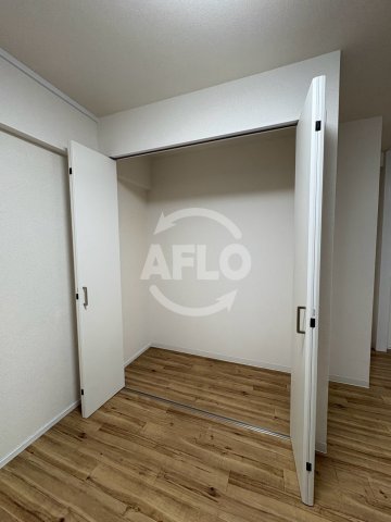 その他部屋・スペース　シロハイヌ春日出　クローゼット