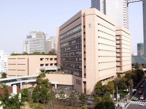 病院　（財）聖路加国際病院（病院）まで623m