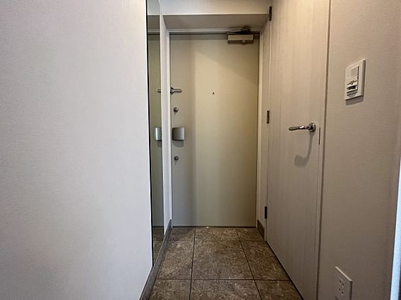 玄関　参考写真