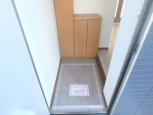 玄関　図面と現状に相違がある場合には現状を優先