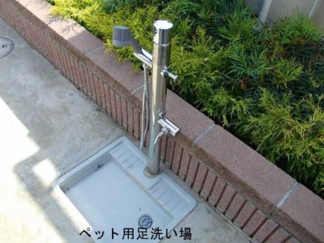エントランス　★お問い合わせはタウンハウジングまで★