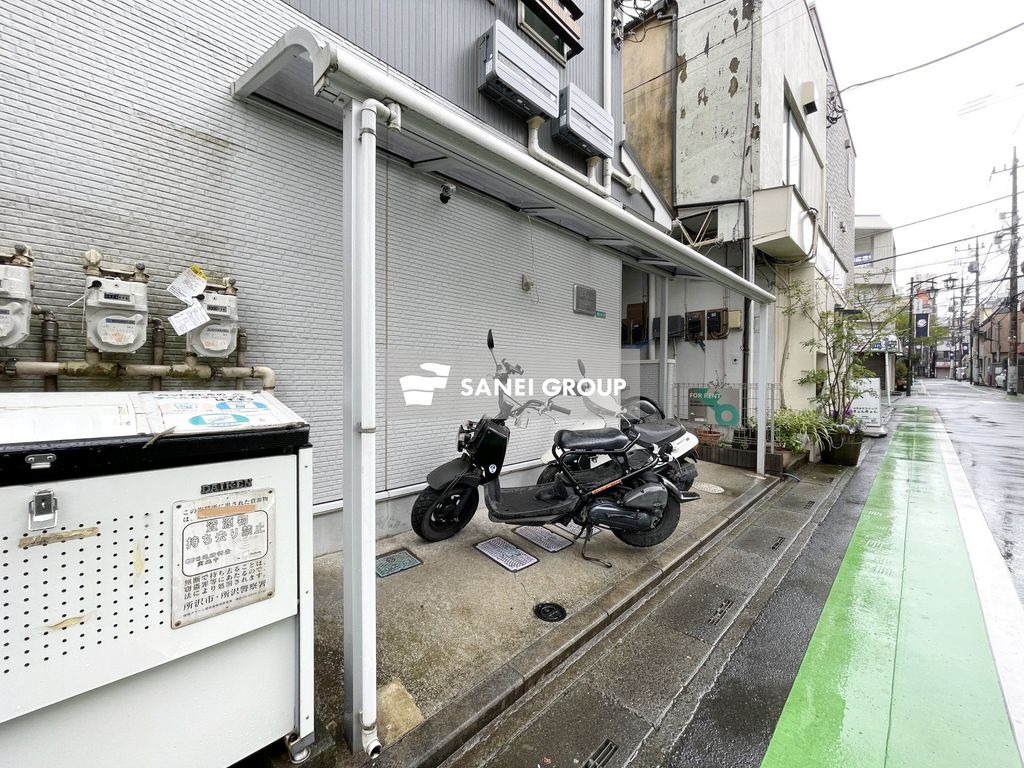 西武新宿線 新所沢駅 徒歩3分 2階建 築12年の外観写真