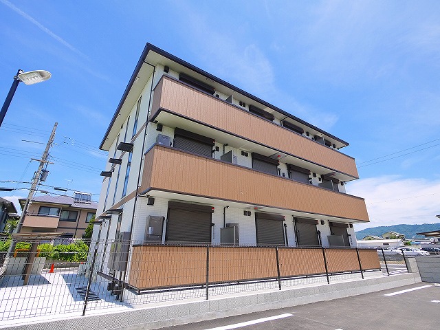 建物外観　洋風で素敵な外観です。