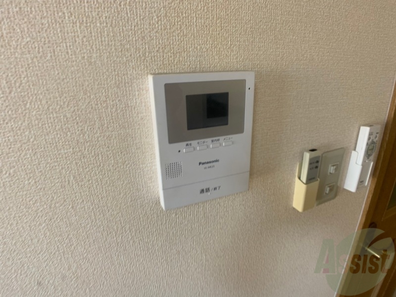 セキュリティ　インターホンで来客確認ができます。安心ですね。