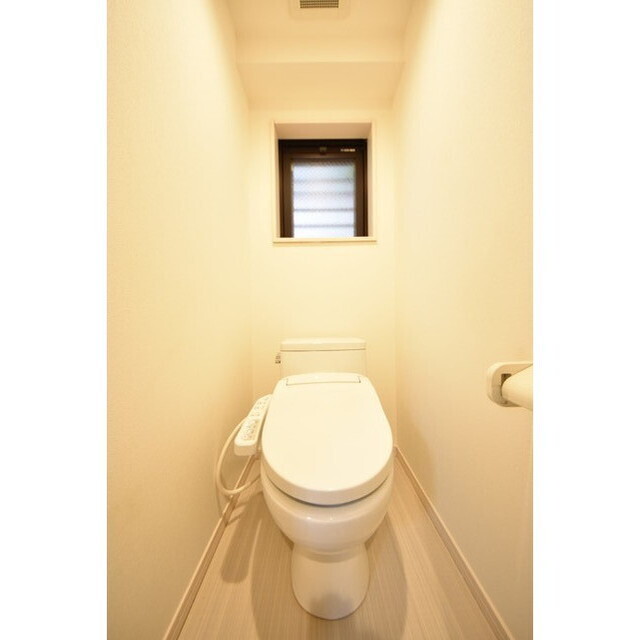 VEXA下目黒のトイレ写真