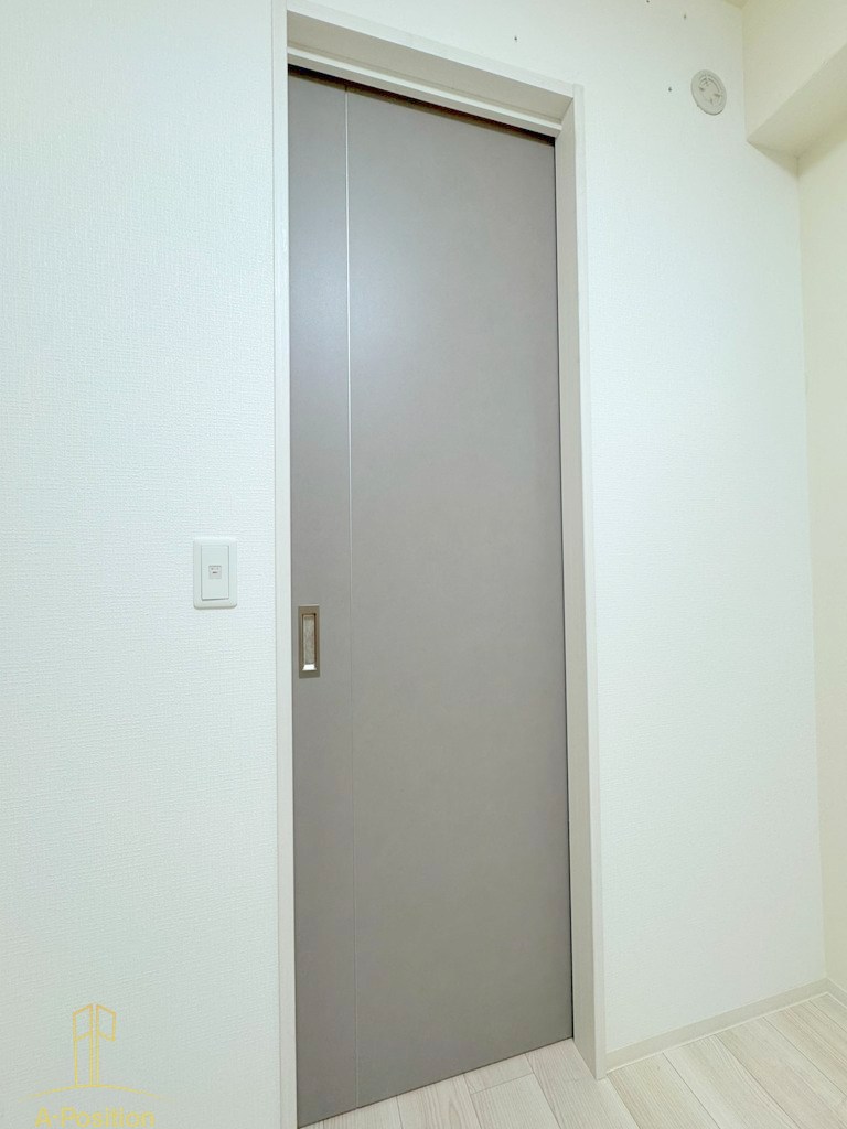収納　LEGALAND+難波南