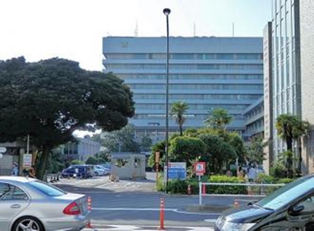 病院　慶應義塾大学病院（病院）まで581m