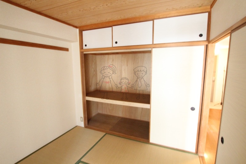 ルミエールコート住吉の内装写真