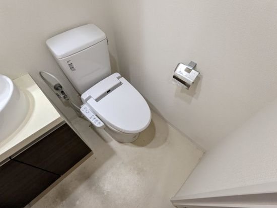 トイレ　※写真は参考となりますのでご注意ください。