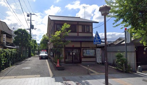 警察署・交番　中京警察署 木屋町警備派出所（警察署・交番）まで868m