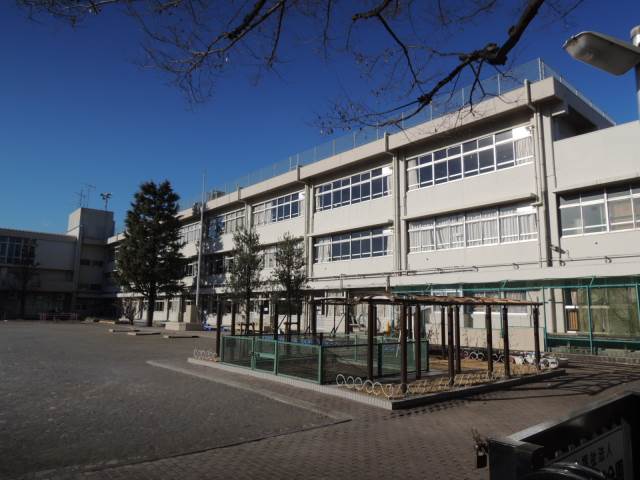 小学校　高島第３小学校（小学校）まで267m