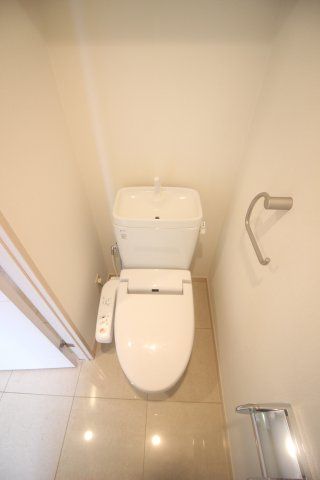 トイレ　（別タイプ参考写真）コンシェリア駒込　北区田端4