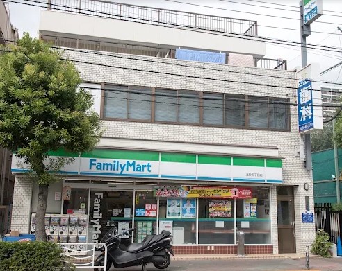 コンビニ　ファミリーマート北砂五丁目店（コンビニ）まで270m