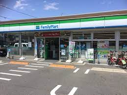 コンビニ　ファミリーマート南観音一丁目店（コンビニ）まで179m