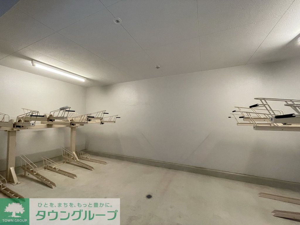 その他共有部分　駐車場
