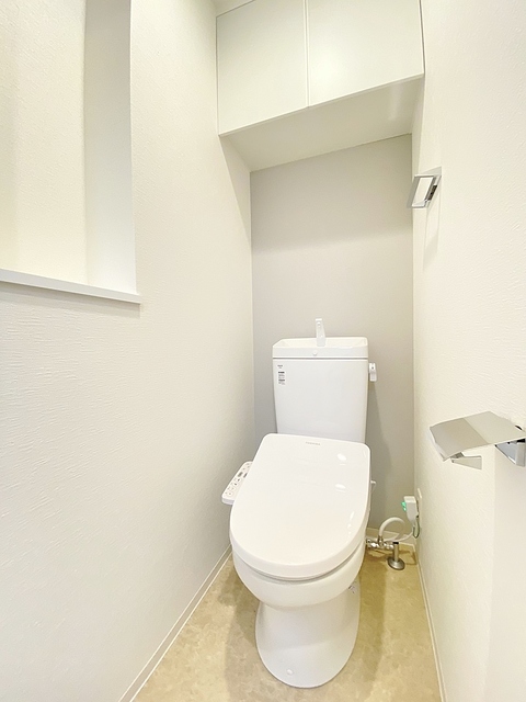 阪急神戸線 神崎川駅 徒歩6分 9階建 築5年のトイレ写真