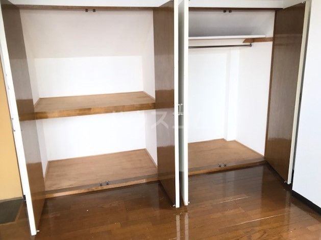 グラン高円寺の内装写真