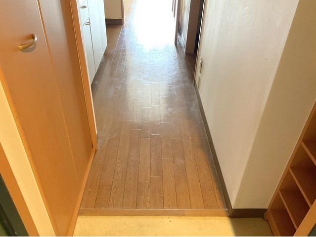 玄関　図面と現状に相違がある場合には現状を優先