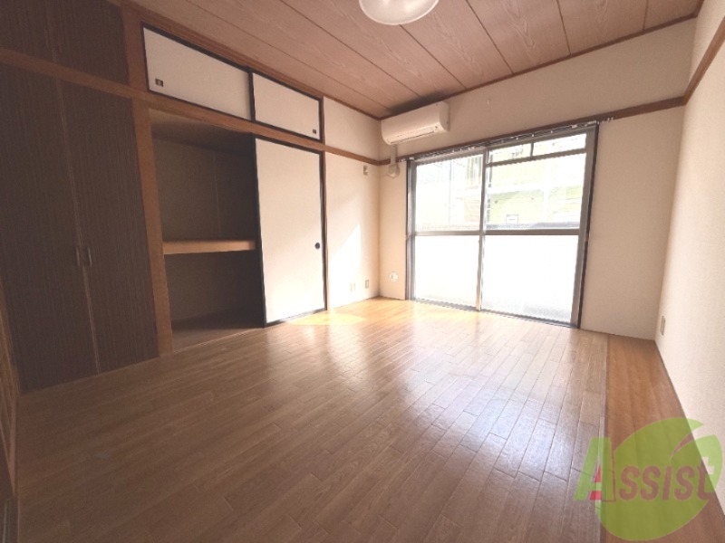 その他部屋・スペース　洋室の写真です。日当たりが良さそうですね。