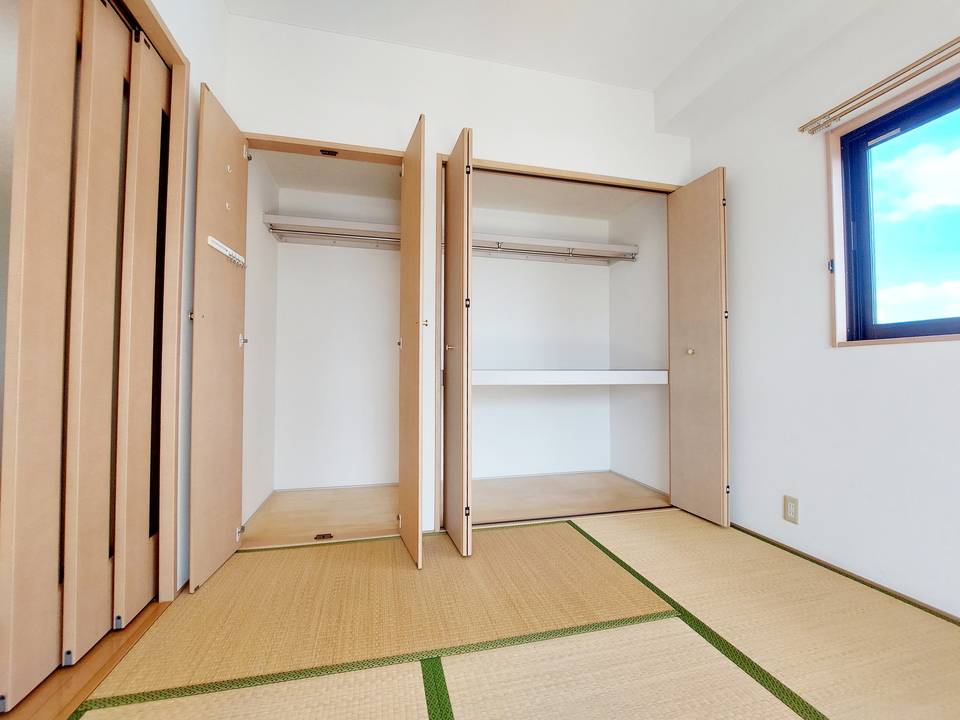収納　クローゼット