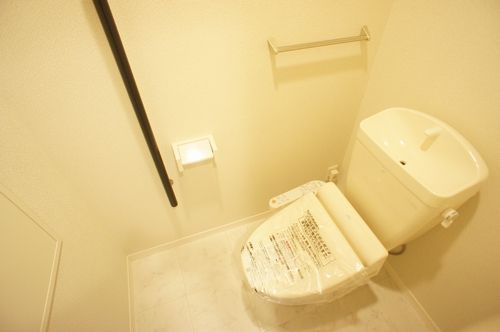 エクラージュ原宿 弐番館のトイレ写真